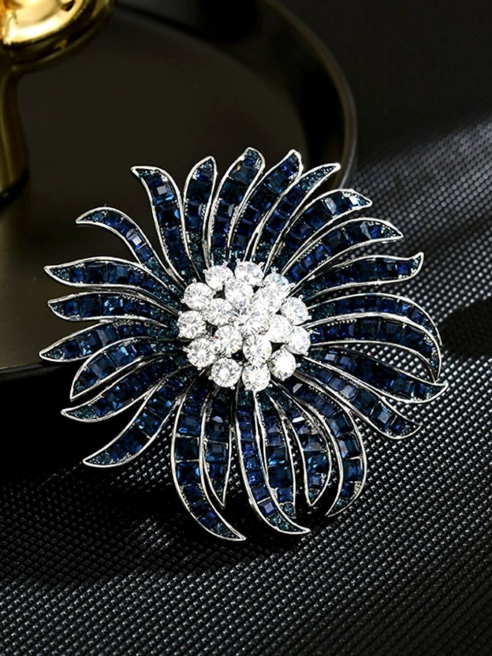 Silver Tone Blue Baguette Crystal Chrysanthemum Flower Brooch